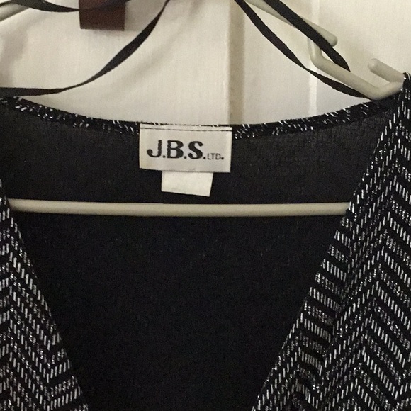 Black and silver top - Picture 2 of 5